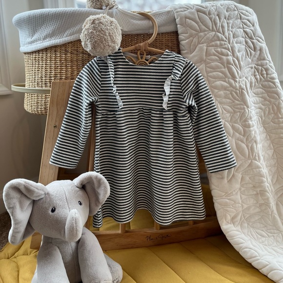 ZARA Baby Girl Dress Stripe Black and White 18-24M - Picture 2 of 7